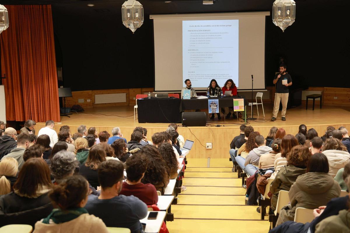 La asamblea en el IES ROU