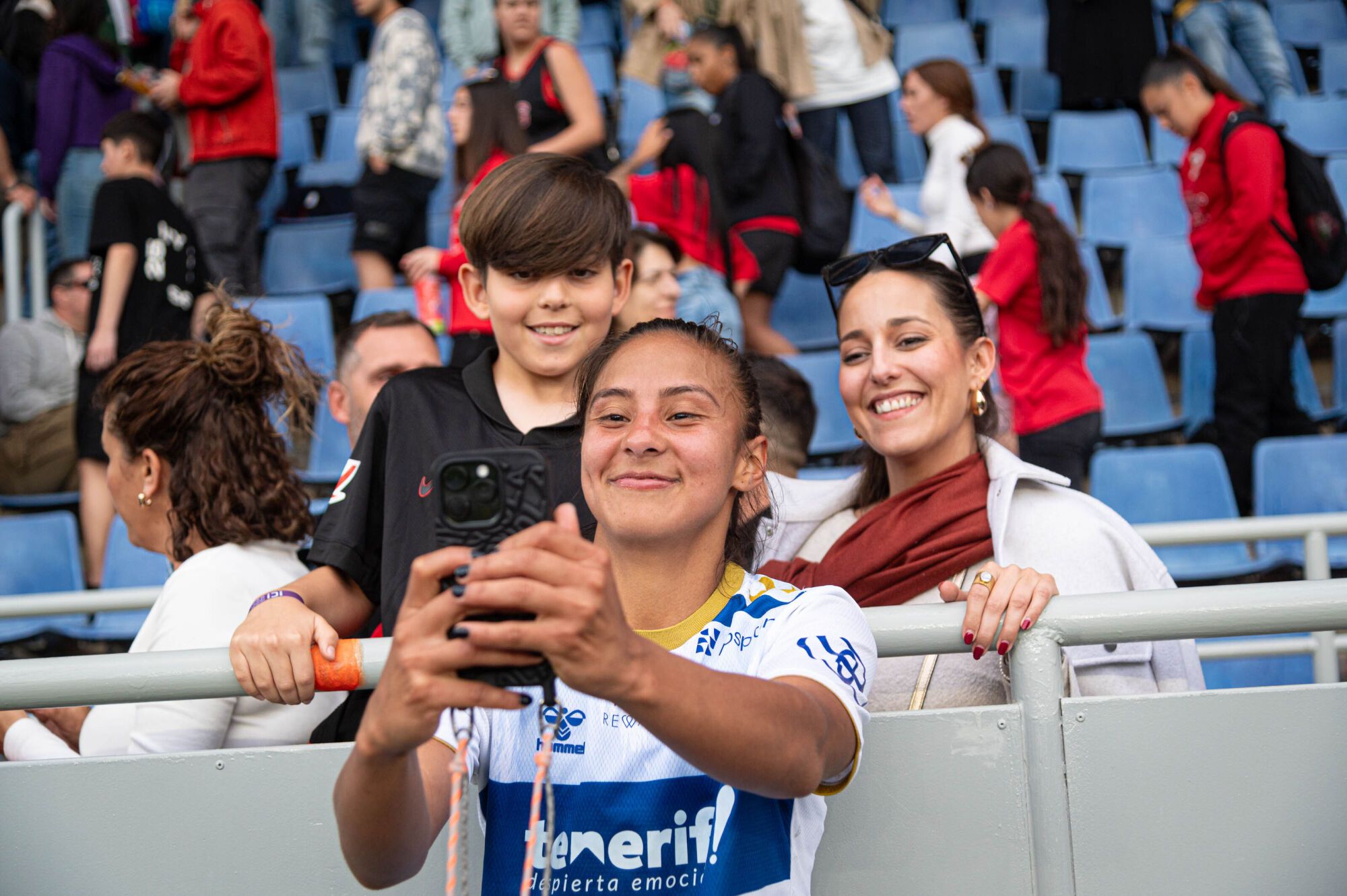 Afición del Costa Adeje - FC Barcelona