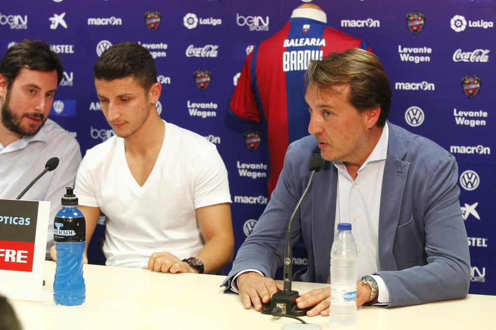 Bardhi, nuevo jugador del Levante UD