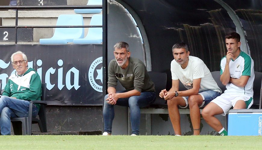 Tarde de goles en Barreiro entre el Celta B y el Coruxo