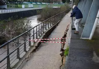 Las obras para reparar la senda del Piles implican un desvío parcial del cauce del río