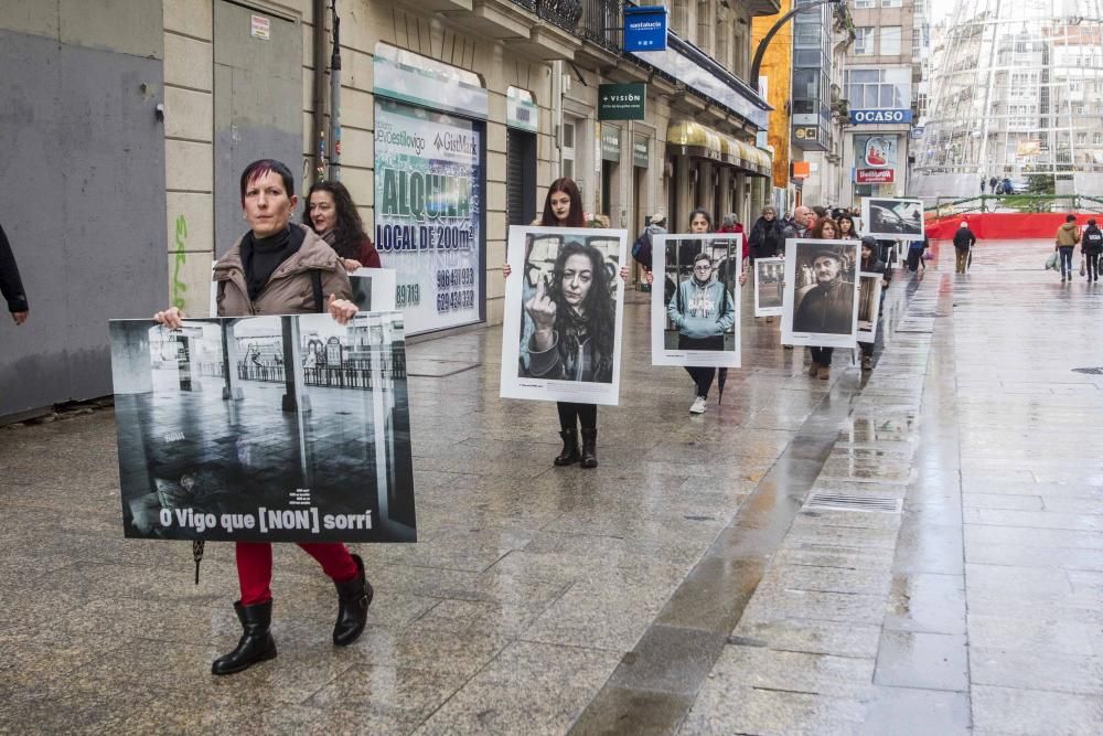 La muestra "O Vigo que [NON] sorrí" toma la calle