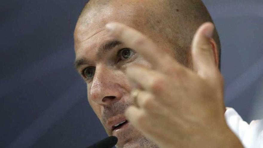 Zidane, durante la rueda de prensa de ayer.
