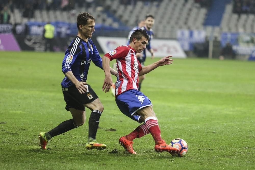 El partido entre el Real Oviedo y el Girona, en imágenes