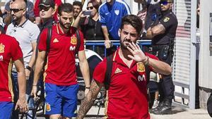 Nacho e Isco, junto a Reina, en una convocatoria de la selección española en Alicante.