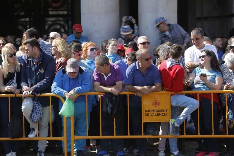 Búscate en la mascletà del 11 de marzo