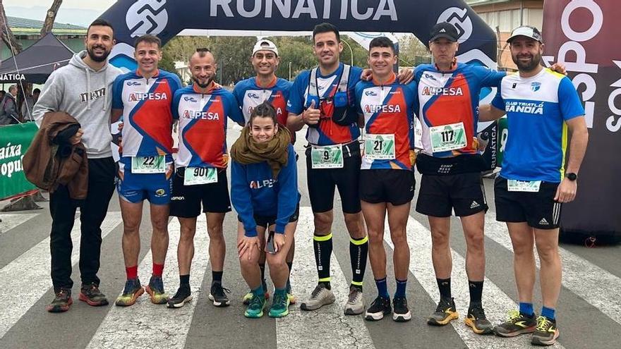 El equipo senior masculino de trail del CA Gandia Alpesa