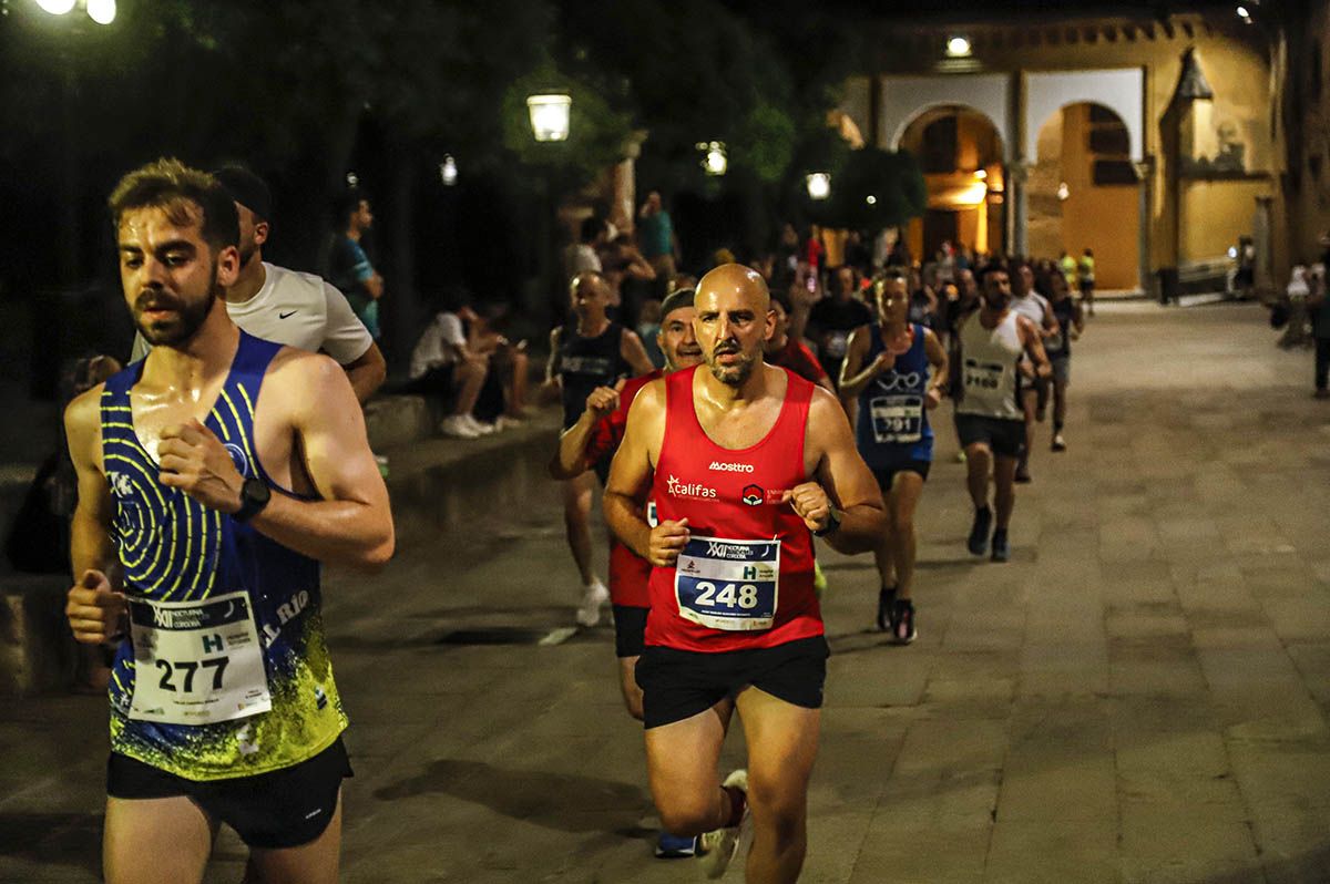 La carrera Nocturna Trotacalles, en imágenes