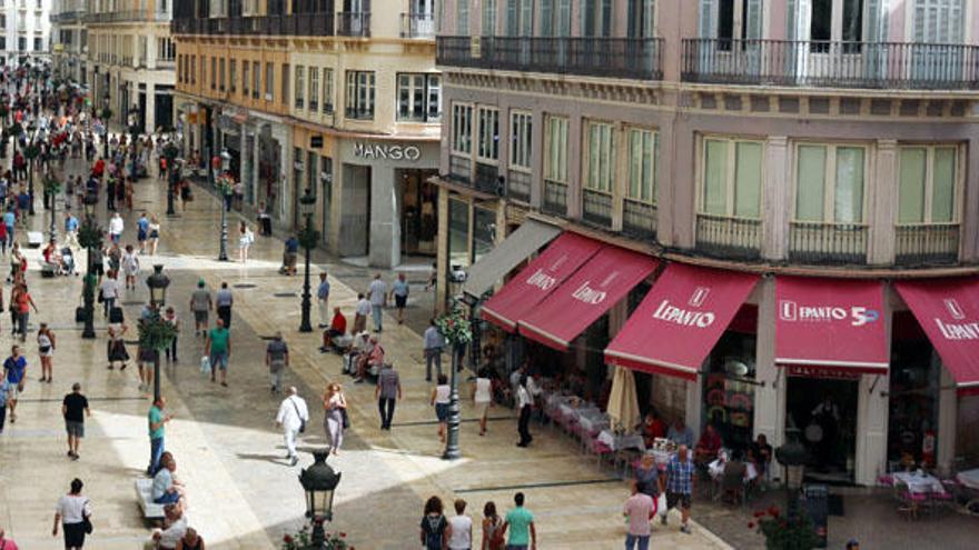 Una vista de la calle Larios, la décima en precios de alquiler del país.