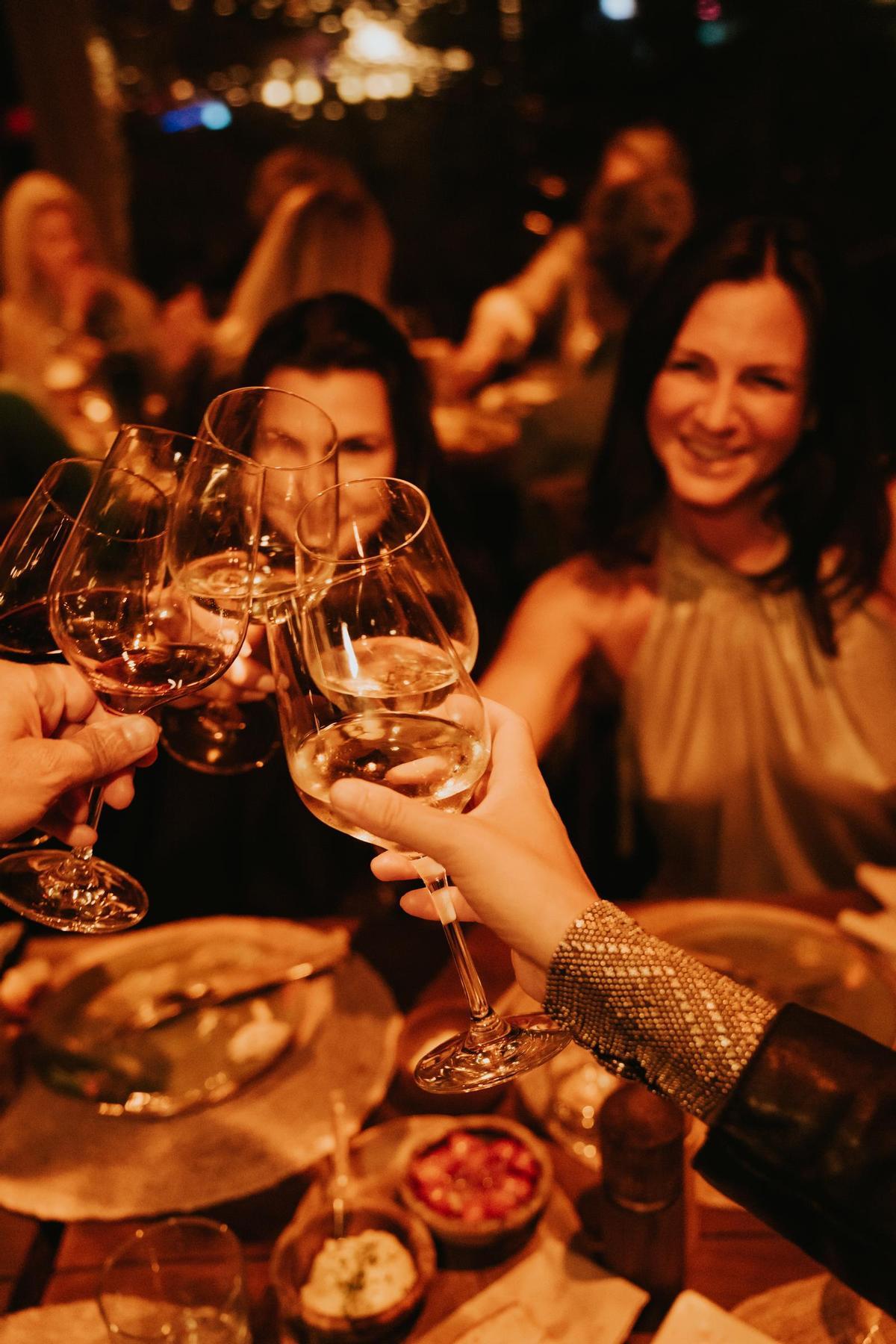 Beachouse Ibiza cuenta con una amplia oferta gastronómica y de cócteles.