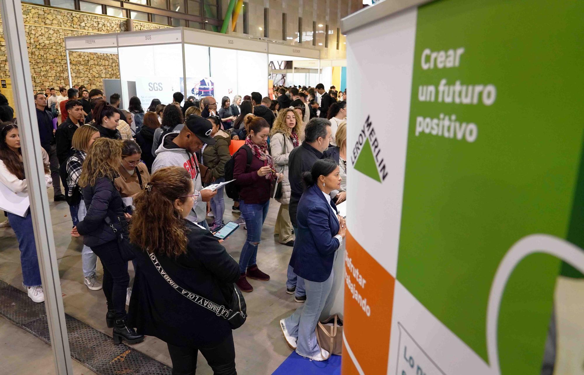 Feria de Empleo organizada por el IMFE, en el Palacio de Ferias y Congresos de la ciudad.