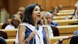 Robles abre la puerta a que la directora del CNI vaya a la comisión de secretos oficiales a explicar las alertas de Ceuta