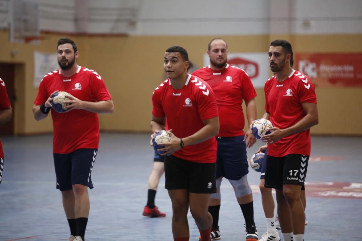 El Cajasur Córdoba Balonmano comienza a andar