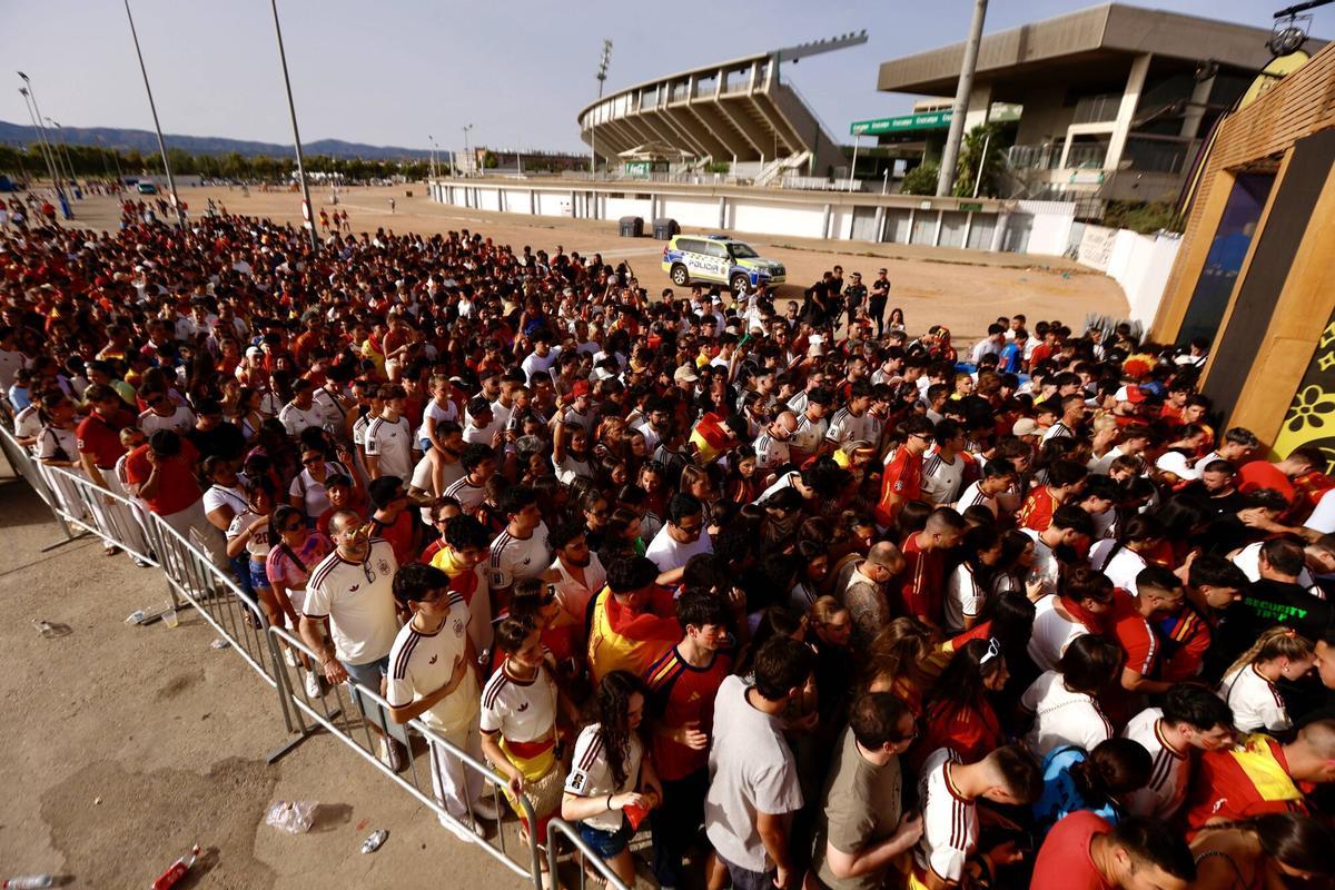 Pantallas gigantes en El Arenal y bares llenos: así vive Córdoba la final del Mundial 2026 entre España y Argentina
