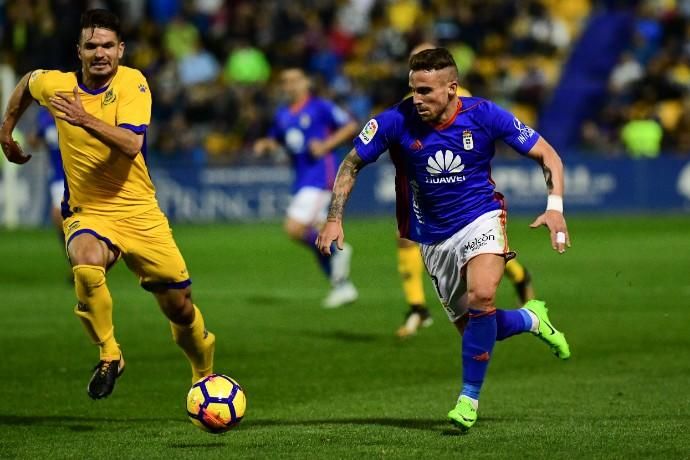 El partido entre el Alcorcón y el Real Oviedo, en imágenes