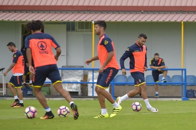 Entrenamiento de la UD Las Palmas, con el nuevo ...