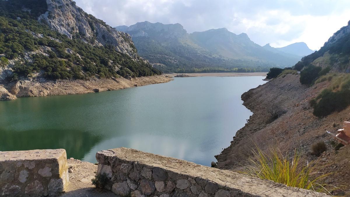 Así está el Gorg Blau: las reservas de agua están bajo mínimos con poco más del 20%