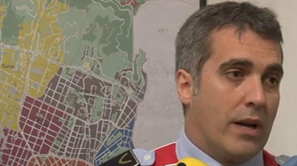 El cap de la comissaria de Sarrià-Sant Gervasi, Jordi Silva, assenyala que els estafadors es feien passar per treballadors de Gas Natural.