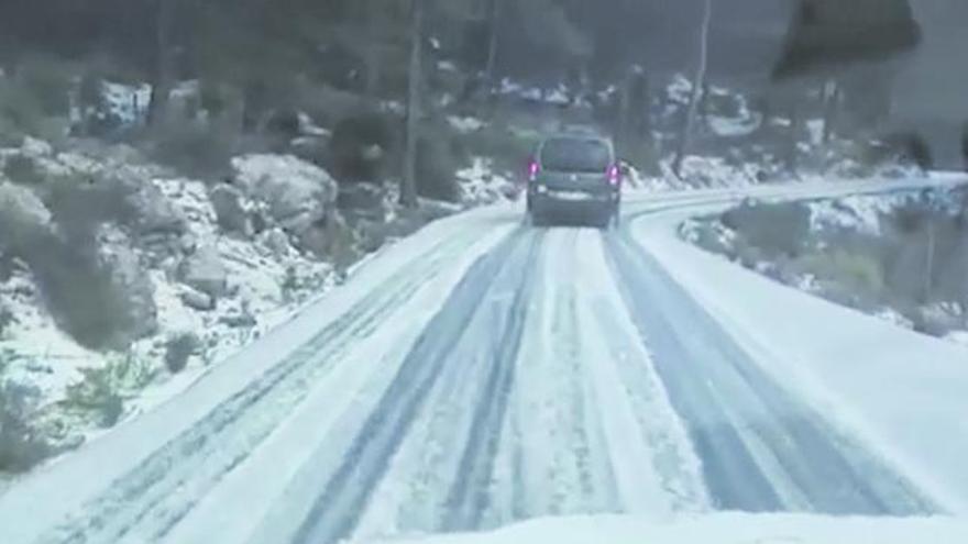 La carretera del Puig Major, este domingo.