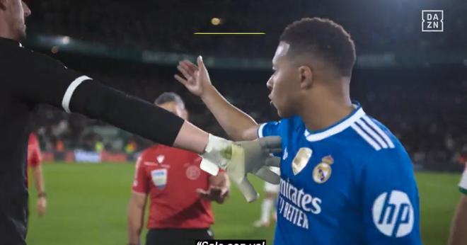 Sacan a la luz insultos de Mbappé al árbitro: "¡Maldito imbécil!"