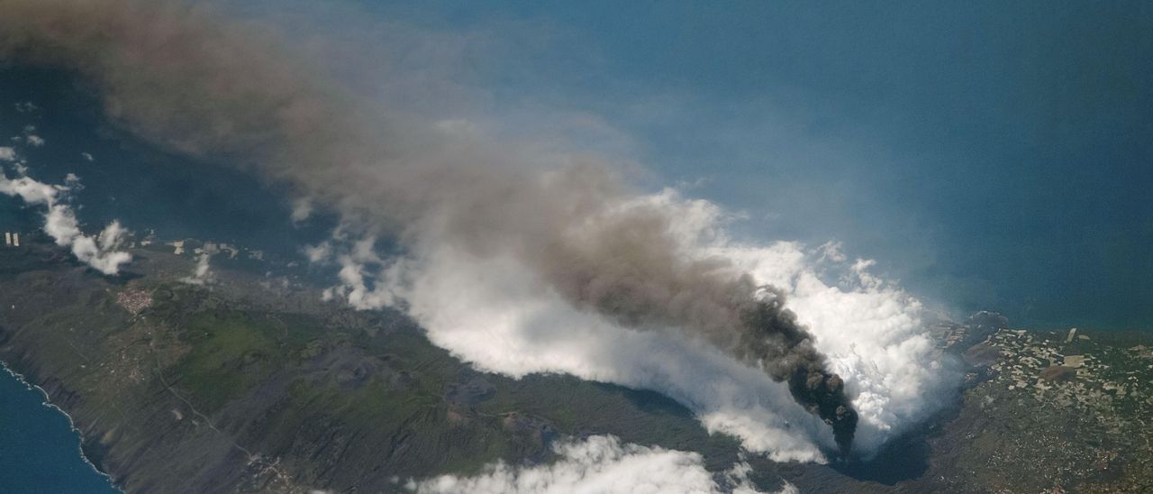 Fotografía del volcán de La Palma que ha ganado el torneo de fotografía de la NASA