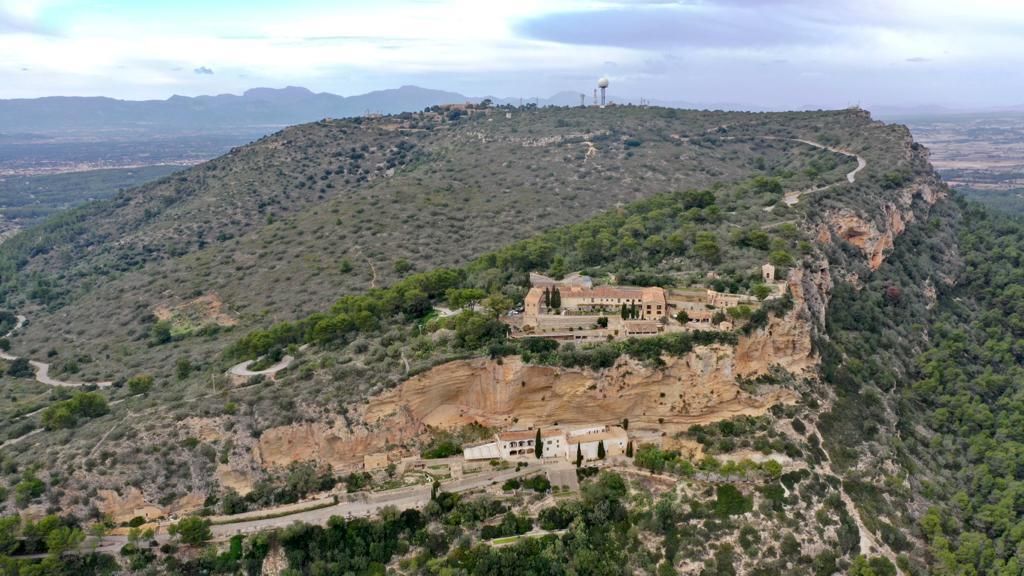 El santuario de San Honorato, desde las alturas