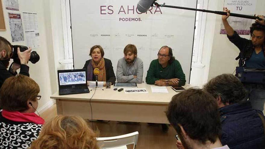 Ana Taboada, Daniel Ripa y Mario Suárez del Fueyo, durante la rueda de prensa.