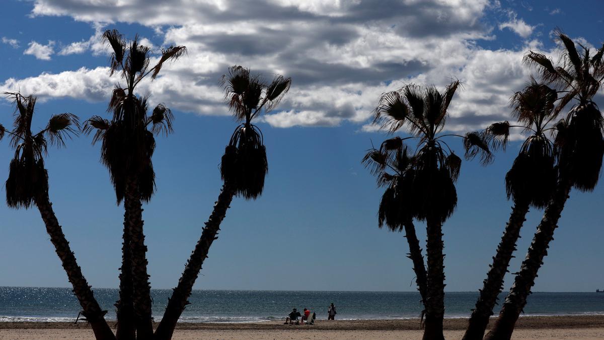 Con 638 banderas azules España vuelve a batir el récord histórico en sus playas