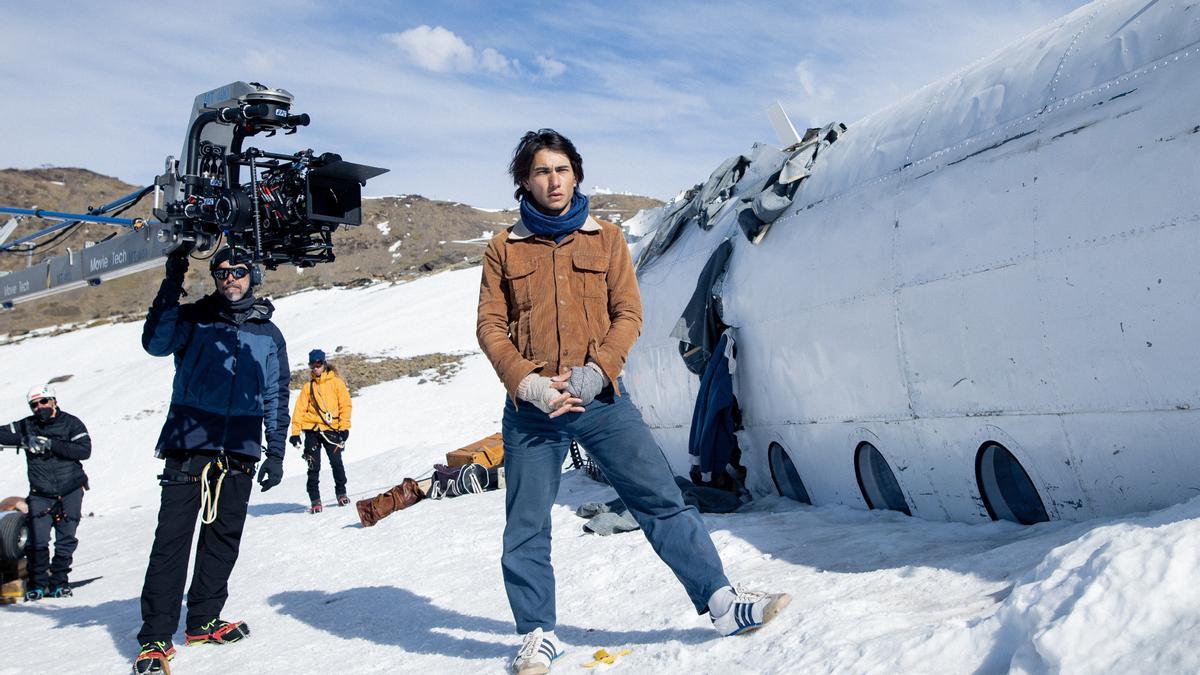 La sociedad de la nieve', de J.A. Bayona, candidata a la mejor película de  habla no inglesa en los Globos de Oro 2024 - Eldía.es Tenerife