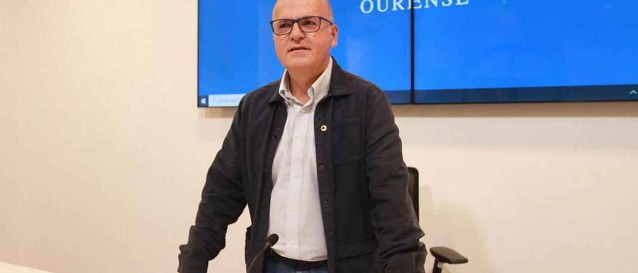 José Manuel Baltar Blanco, presidente de la Diputación de Orense, ante los medios de comunicación.