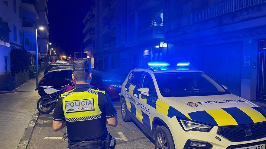 La Guàrdia Urbana actua en un bar del carrer Tarragona de Figueres