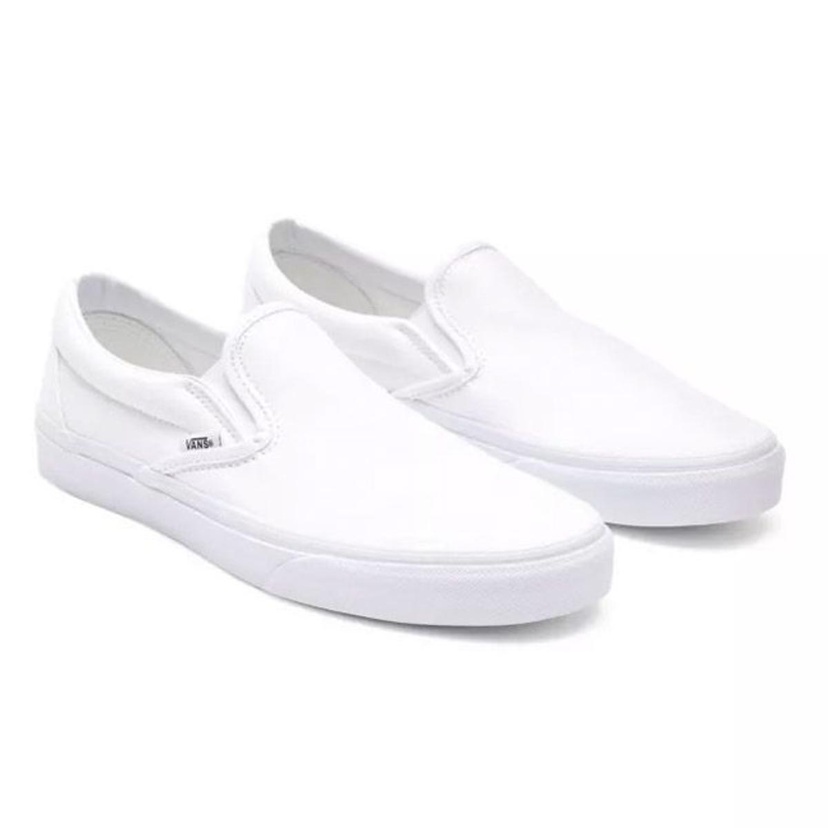 Las zapatillas Vans Classic slip-on blancas o las 'Vans Calamar'