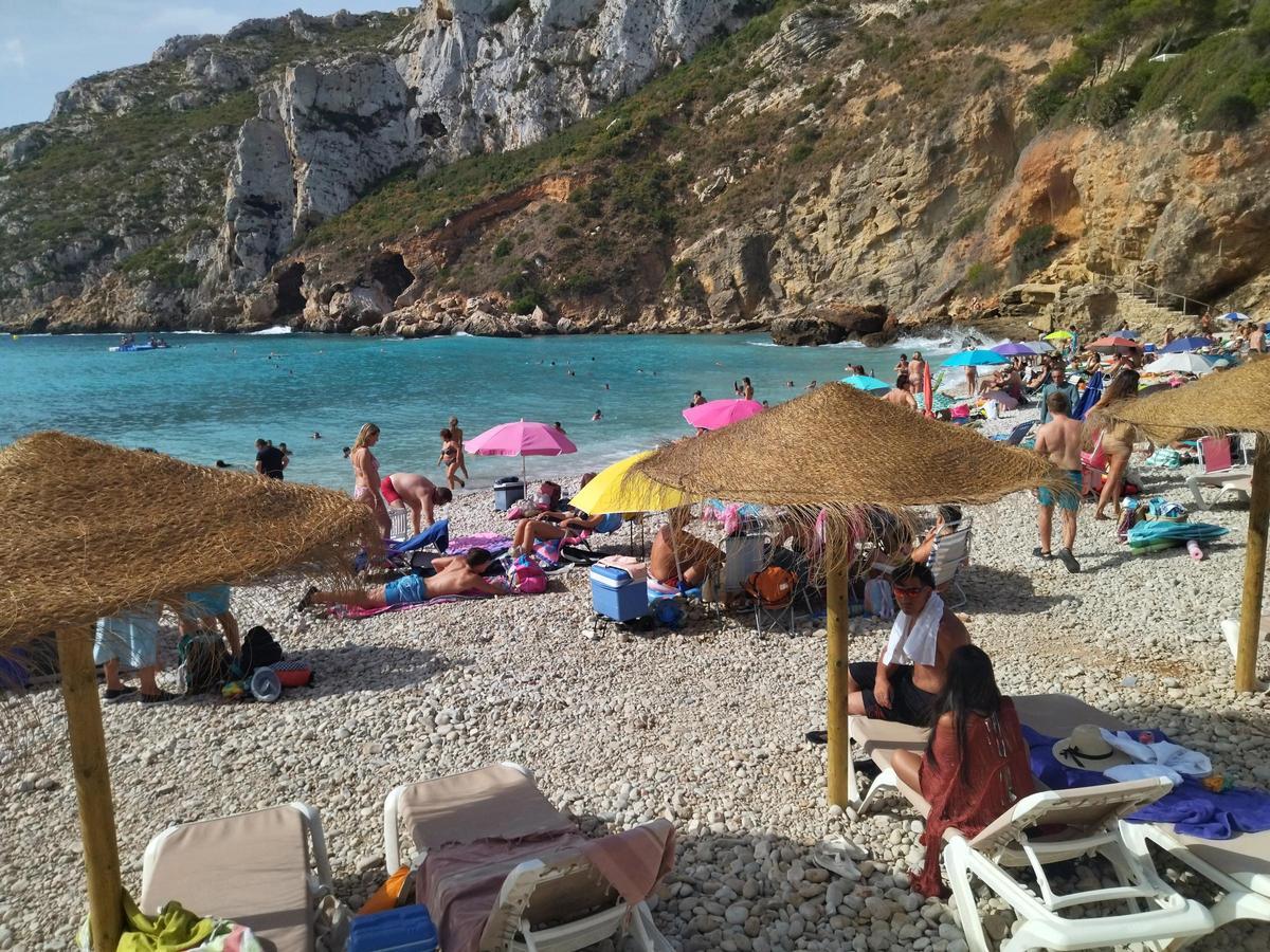 Otro D a De Saturaci n De Coches Y Caminata En La Granadella De X bia otro-d-a-de-saturaci-n-de-coches-y-caminata-en-la-granadella-de-x-bia
