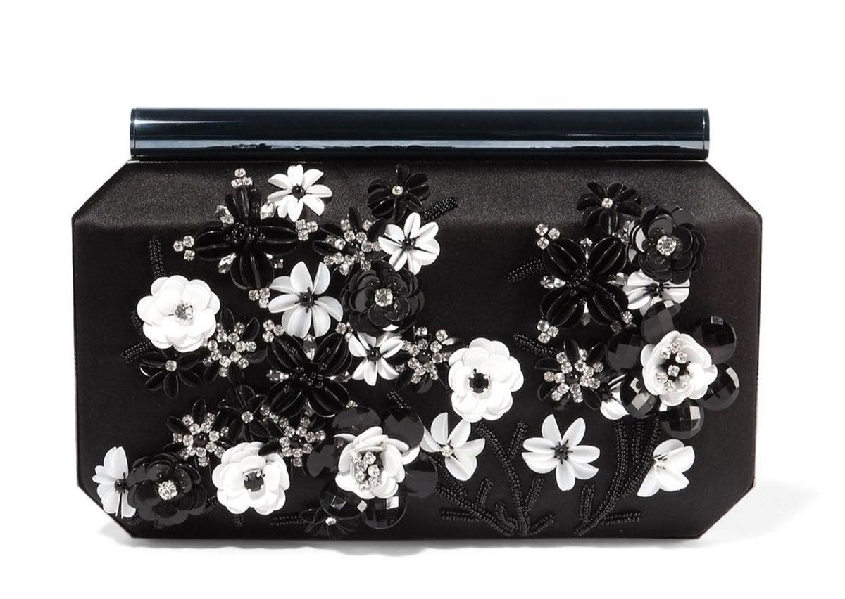 Clutch de invitada con flores