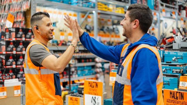 OBRAMAT prevé mantener el ritmo de altas como respuesta al crecimiento del negocio y con el objetivo de ofrecer el mejor servicio a sus clientes.