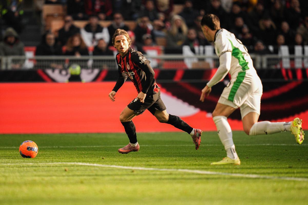 Luka Modric, del AC MIlan, ante el Sassuolo