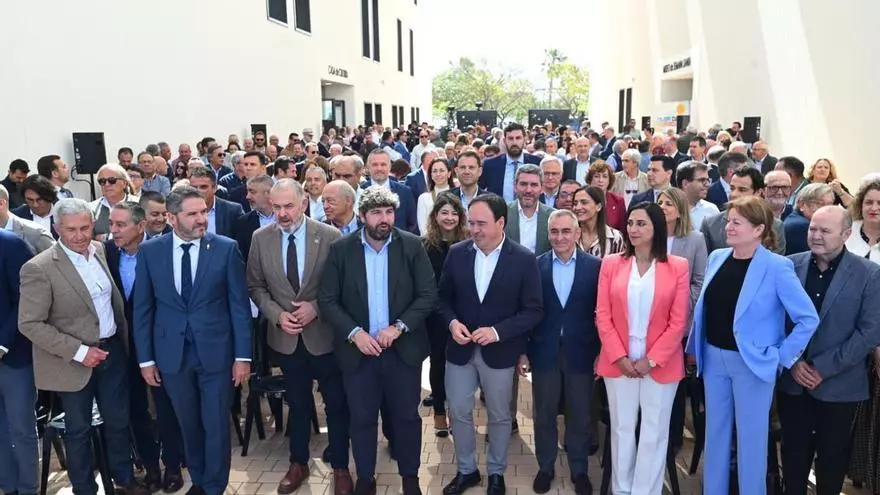 Frente común de la Comunitat Valenciana y Murcia en Pilar de la Horadada para defender el Tajo-Segura: “En España hoy sobra agua”