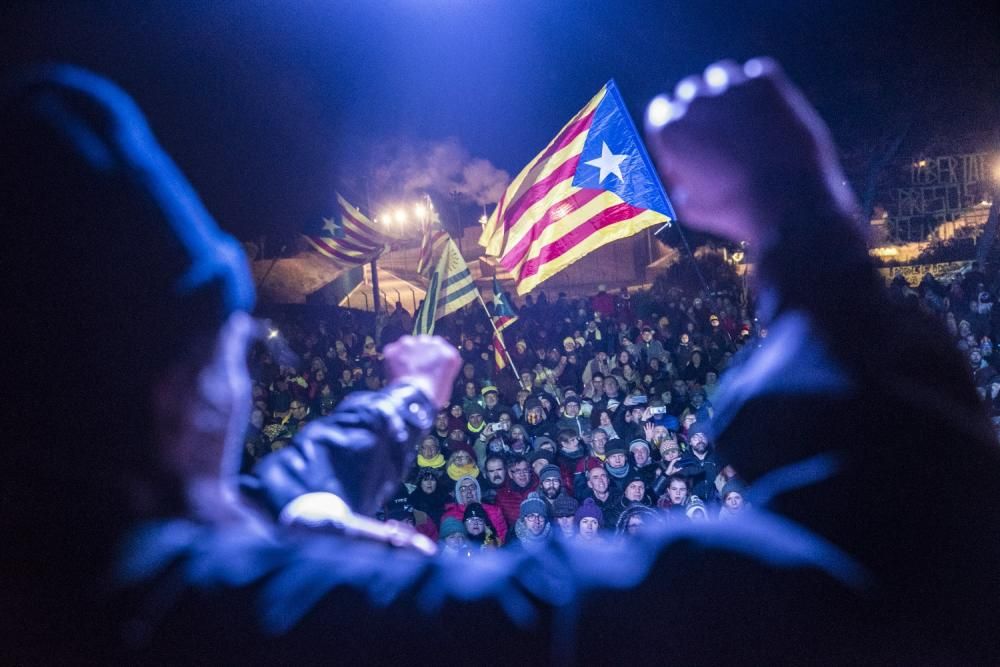 Prop de 3000 persones celebren el Cap d'Any a l'es