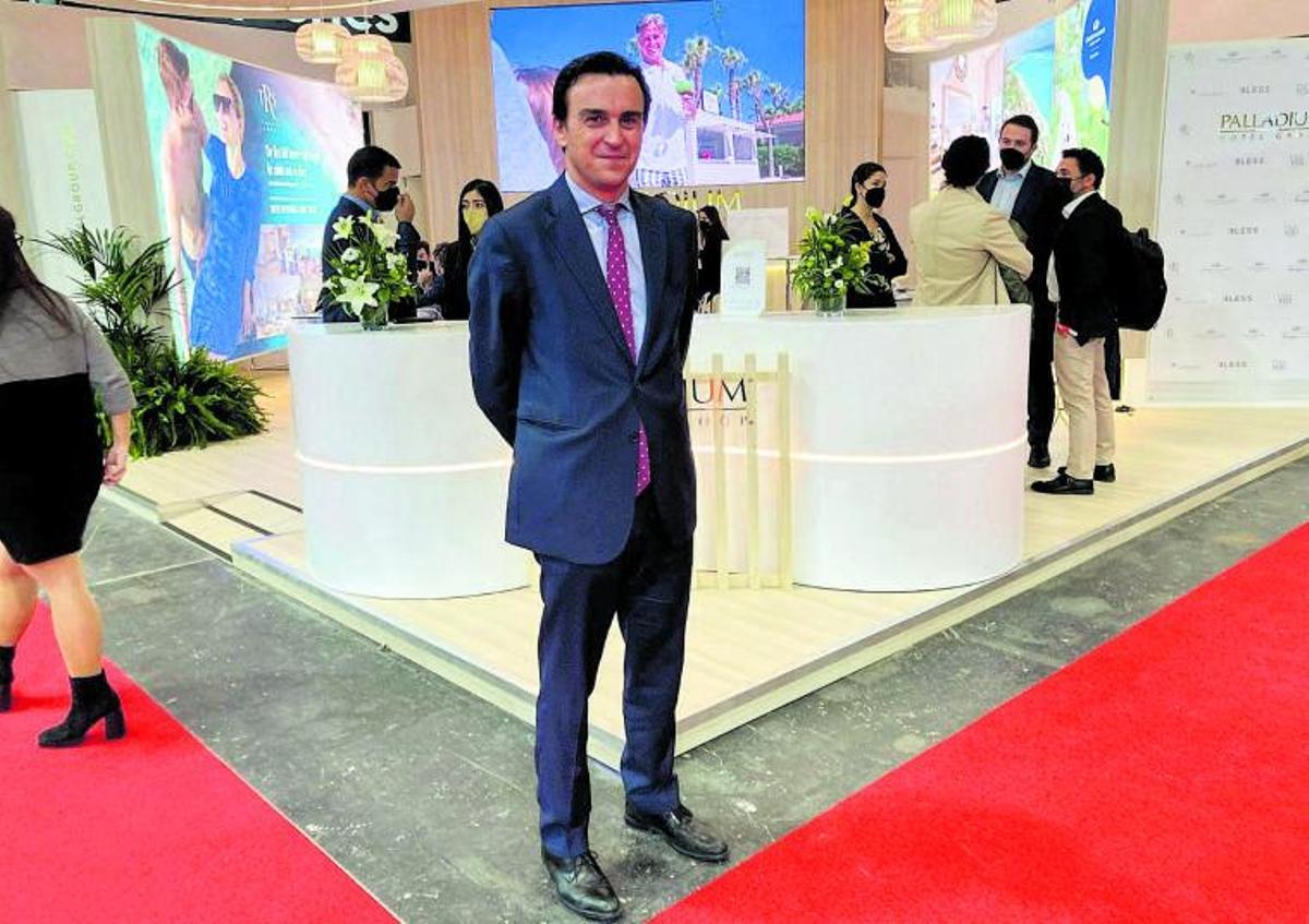 El empresario, el jueves en el estand de Palladium en Fitur. | J.M.L.R.