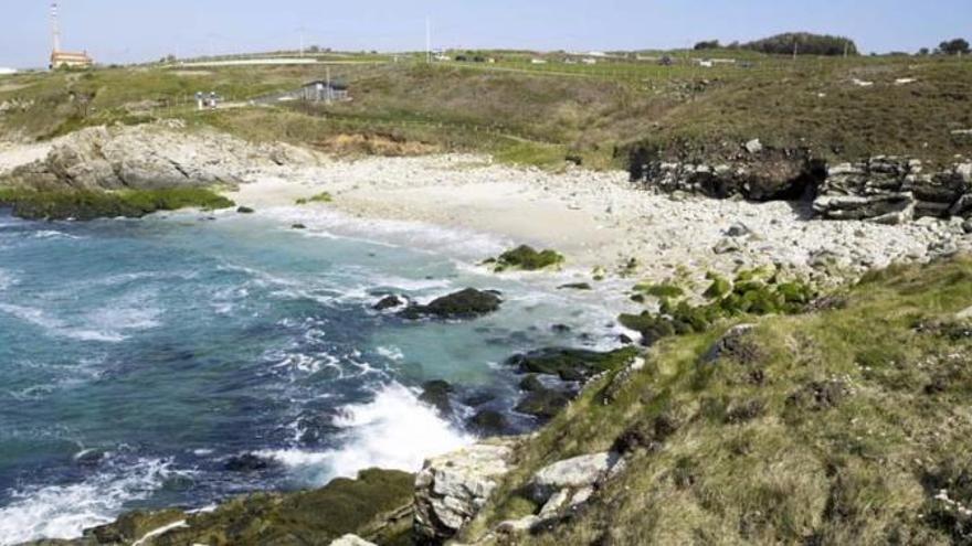 Muere un surfista en Arteixo tras ser rescatado por sus compañeros