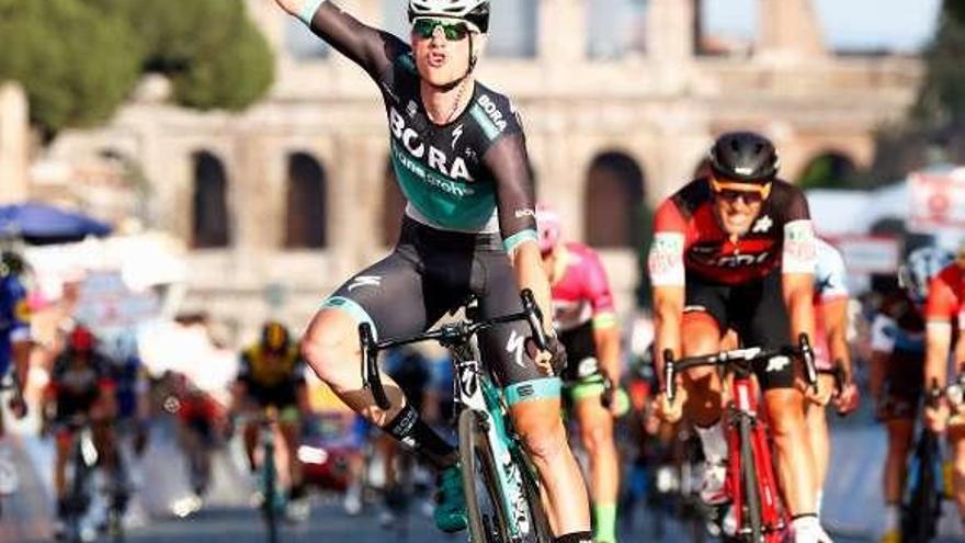 Chris Froome completa su triplete