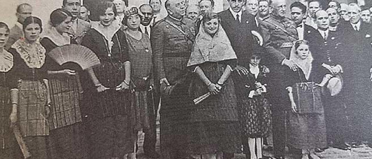 El dÃ­a de la inauguraciÃ³n del centro educativo acudieron las autoridades.