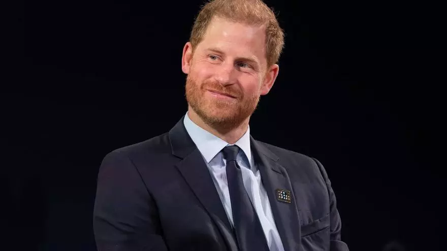 El príncipe Harry vuelve a abrir el melón de la muerte de Lady Di