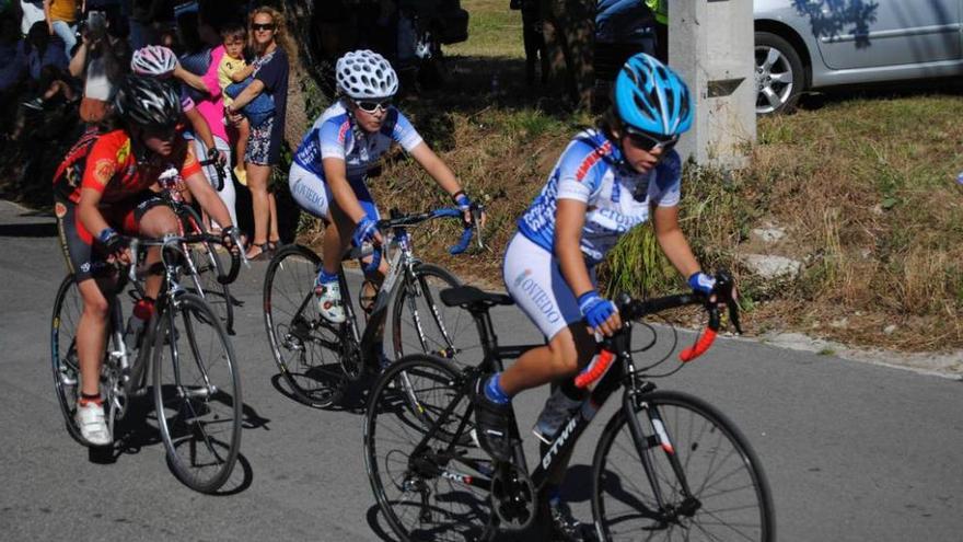 Intensidad ciclista en El Carbayu