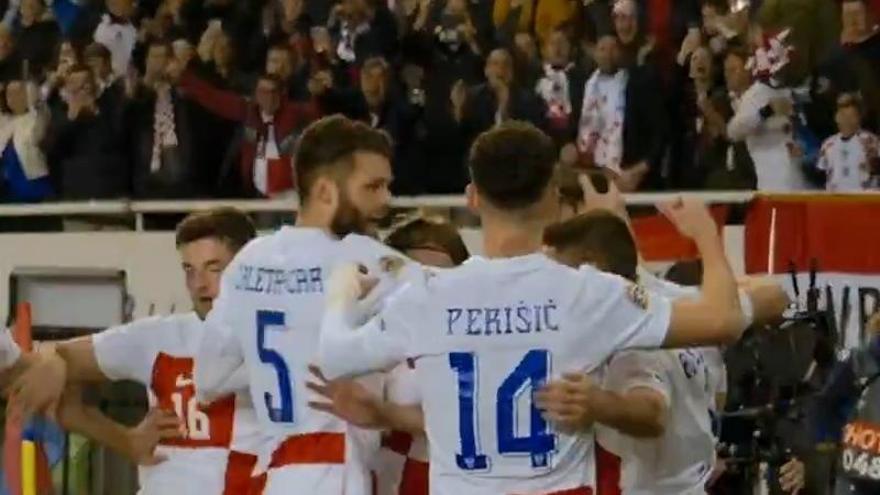 Un gol de Budimir con Croacia