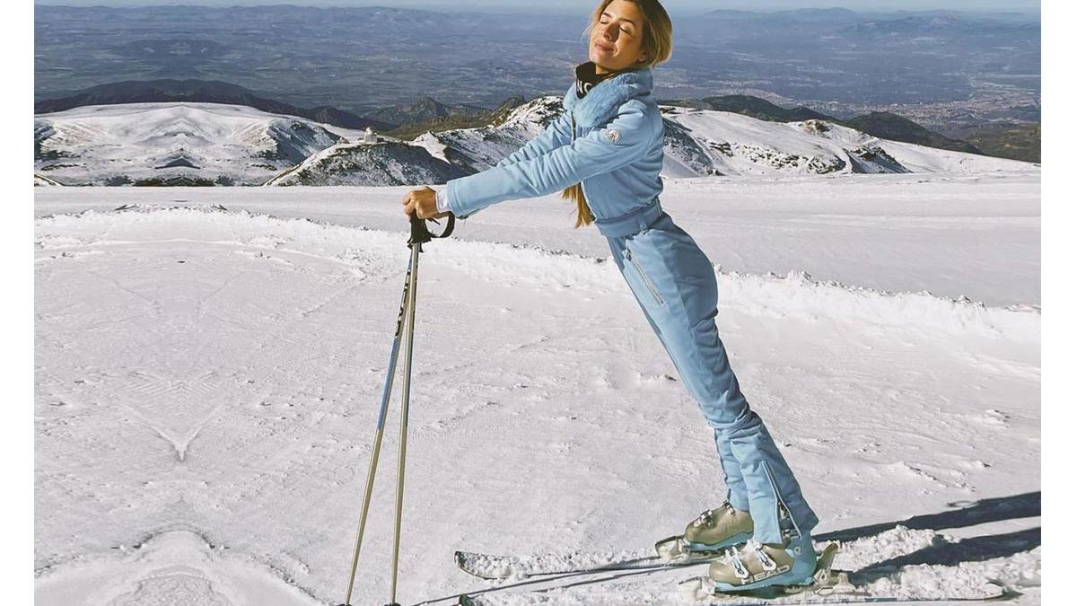 Teresa Andrés Gonzalvo esquiando