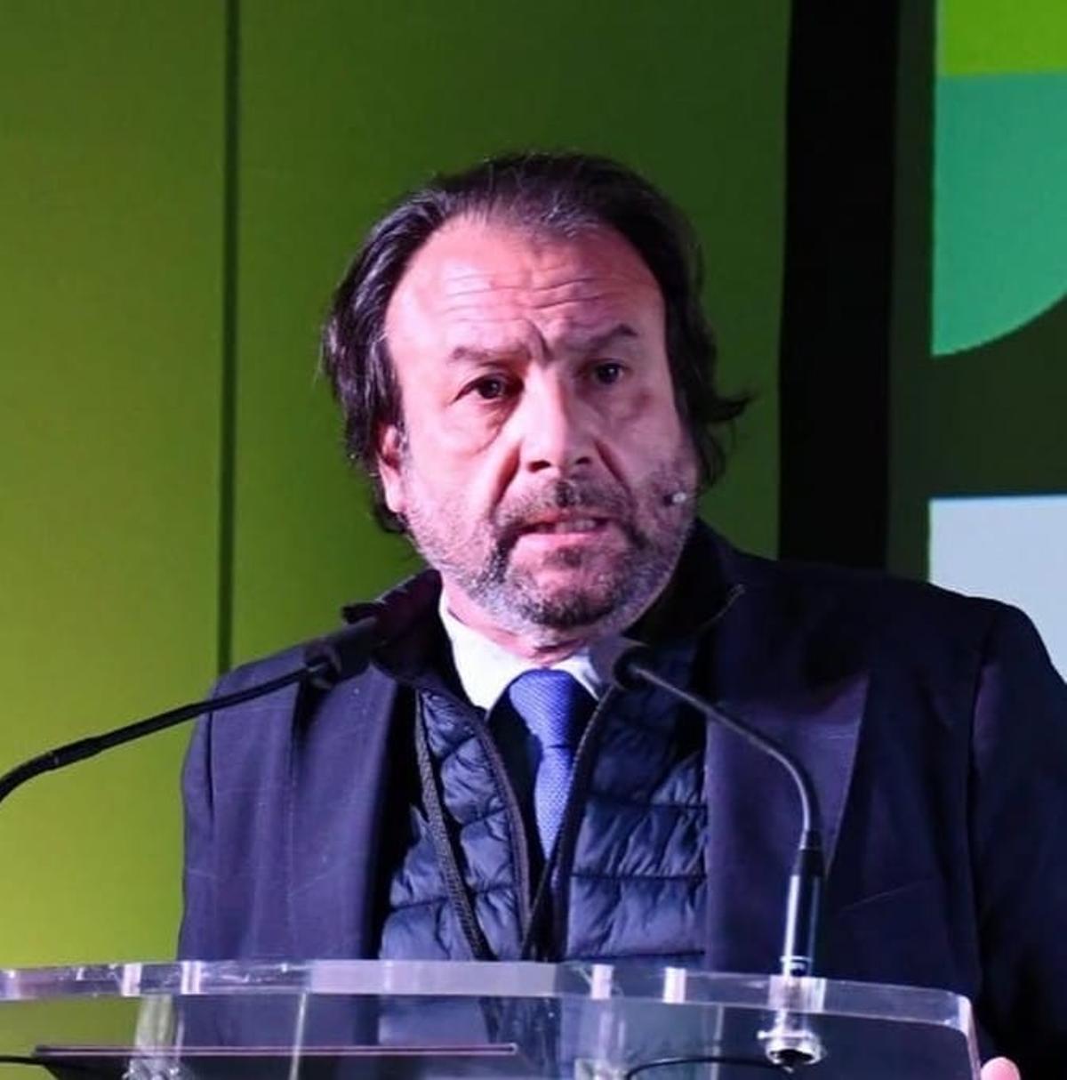 El delegado en una conferencia.