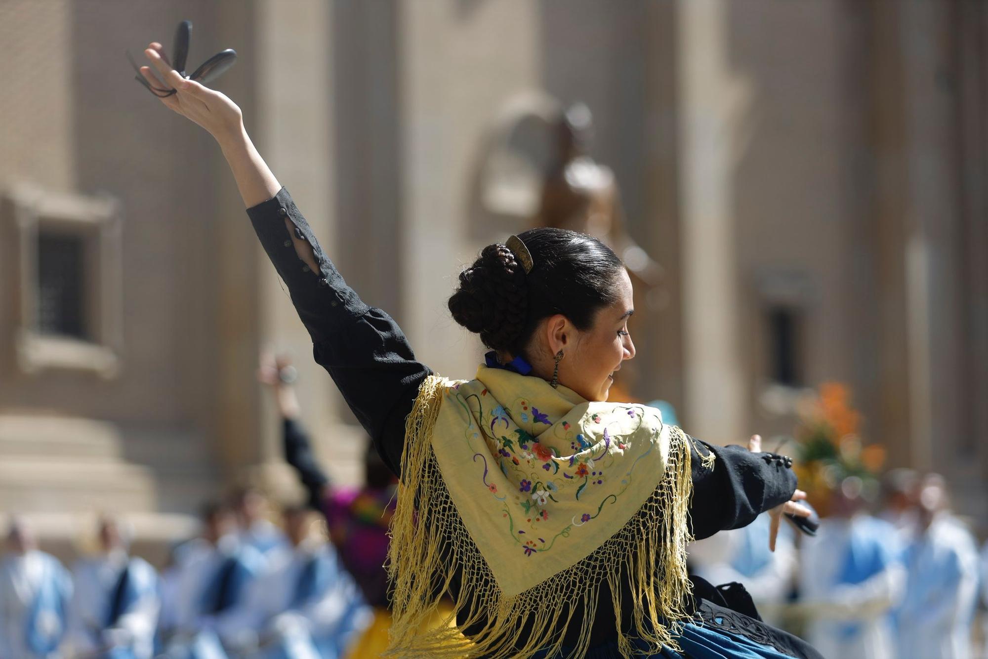 En imágenes | Procesión del Domingo de Resurrección en Zaragoza