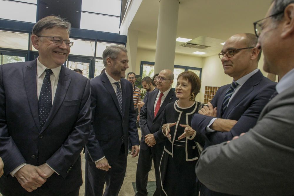 Toma de posesión de Juan José Ruíz como rector