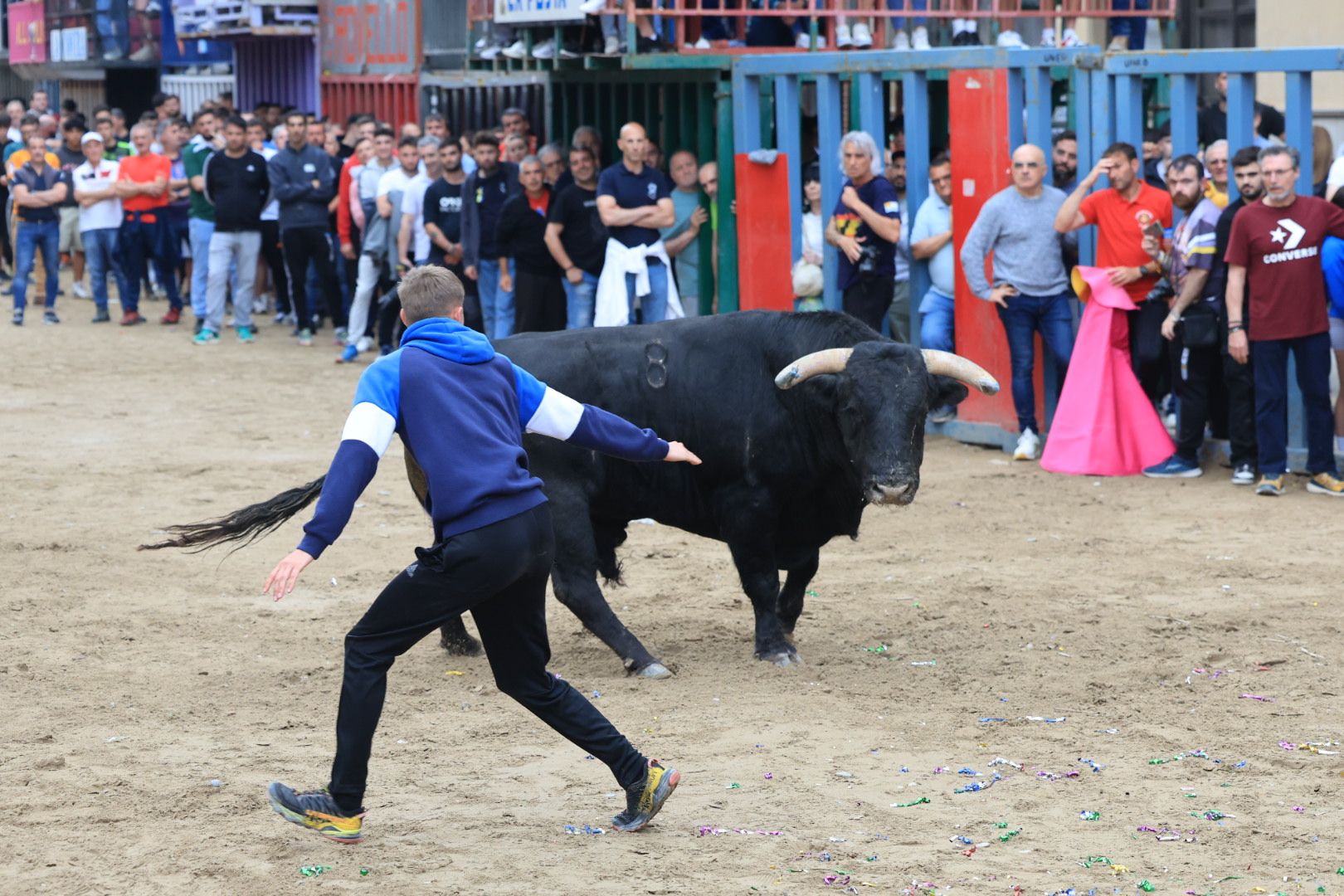 FOTOGALERÍA I Las imágenes de la segunda jornada taurina de las fiestas de Vila-real